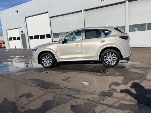New 2025 MAZDA CX-5 AWD 2.5 S w/ Select Package image 14