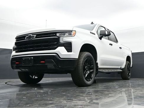 Used 2024 Chevrolet Silverado 1500 LT Trail Boss w/ LT Trail Boss Premium Package AWD/4WD image 41