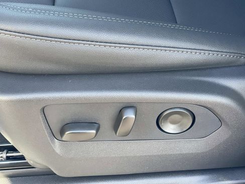 New 2026 GMC Sierra 1500 SLT w/ SLT Premium Package image 21