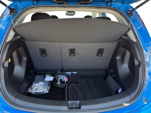 Used 2022 Chevrolet Bolt LT FWD image 17
