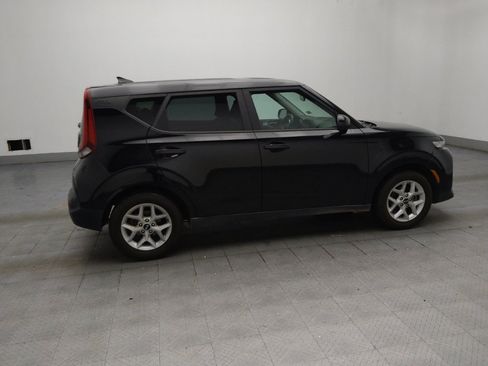 Used 2020 Kia Soul S FWD image 10