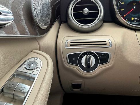 Certified 2021 Mercedes-Benz C 300 Sedan image 35