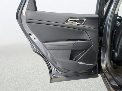 Certified 2023 Kia Sportage EX FWD image 22