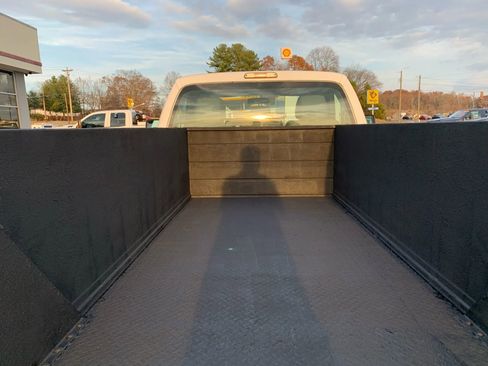 Used 2015 Ford F250 XL image 29