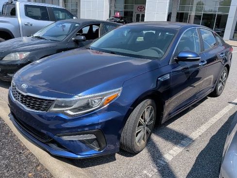 Used 2019 Kia Optima LX w/ LX 17" Wheel Package FWD image 1