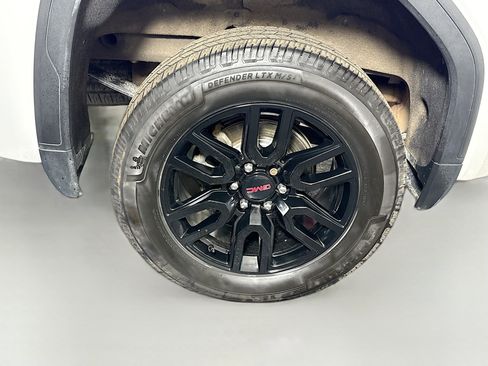 Used 2022 GMC Sierra 1500 Elevation w/ X31 Off-Road Package image 32