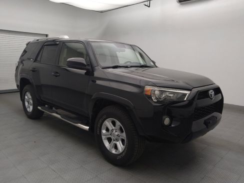 Used 2018 Toyota 4Runner SR5 RWD image 13