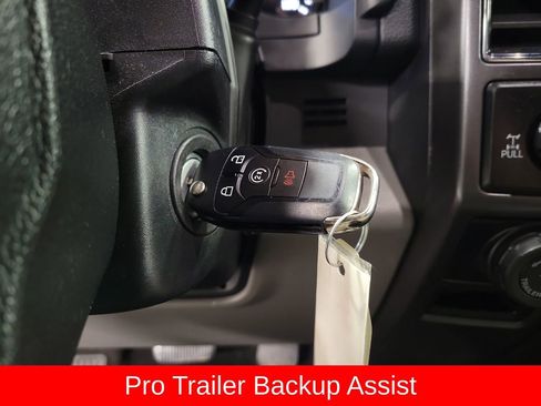 Used 2019 Ford F150 XLT w/ Equipment Group 302A Luxury AWD/4WD image 18