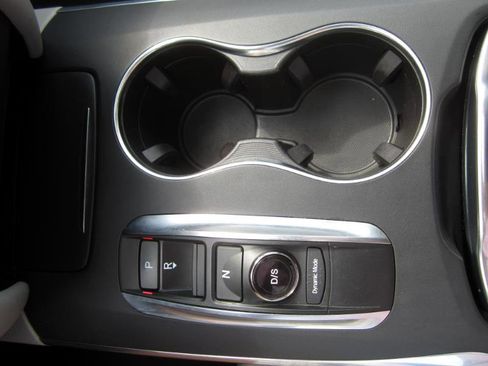 Used 2017 Acura MDX w/ Technology & Entertainment image 50