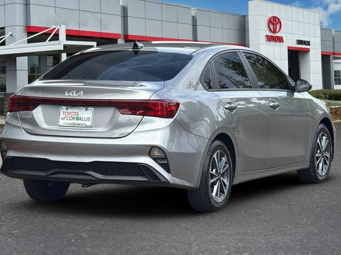 Used 2023 Kia Forte LXS FWD image 4