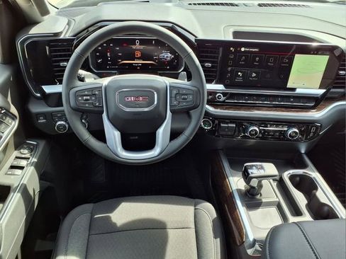 New 2026 GMC Sierra 1500 Elevation image 7