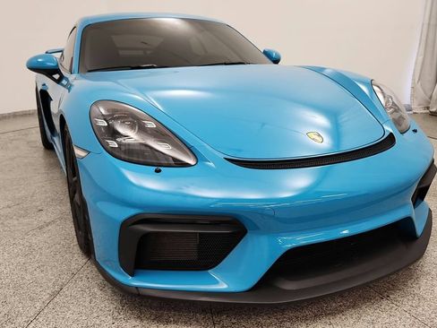 Used 2020 Porsche 718 Cayman GT4 RWD image 12