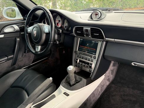 Used 2007 Porsche 911 Turbo AWD/4WD image 25