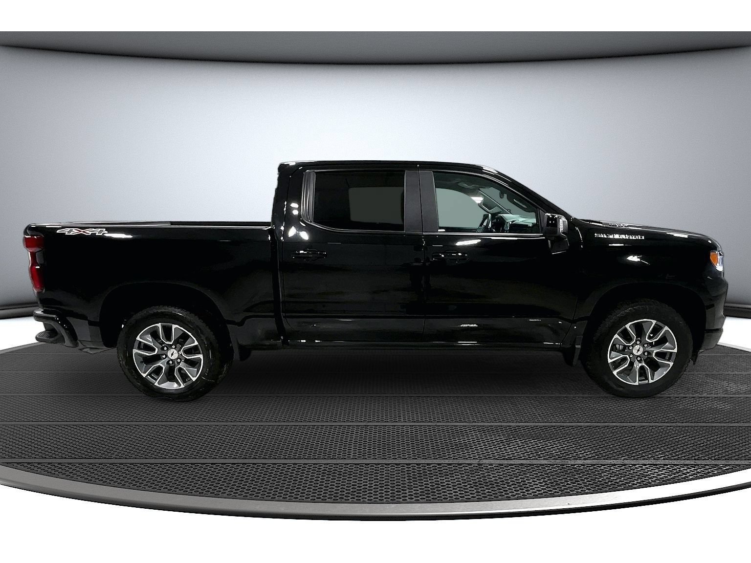 New 2026 Chevrolet Silverado 1500 RST w/ RST All Star Premium Package AWD/4WD image 17