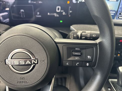 New 2026 Nissan Kicks SV w/ SV Premium Package FWD image 20