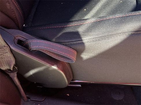 Used 2021 Jeep Wrangler Rubicon image 30