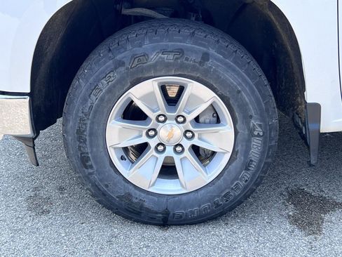 Used 2025 Chevrolet Silverado 1500 LT w/ Work Truck Package AWD/4WD image 17