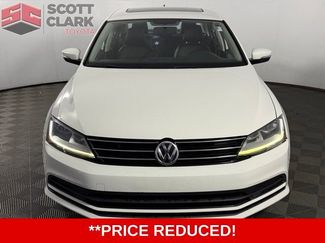 Used 2017 Volkswagen Jetta SE video 2