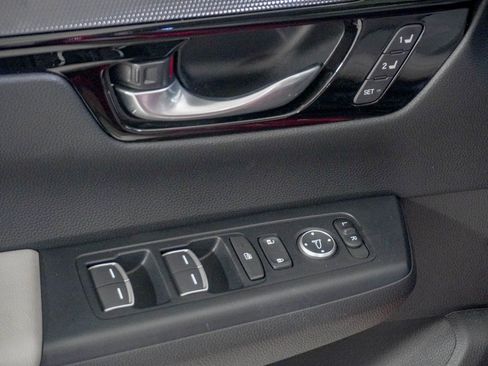 Used 2024 Honda CR-V EX-L image 18