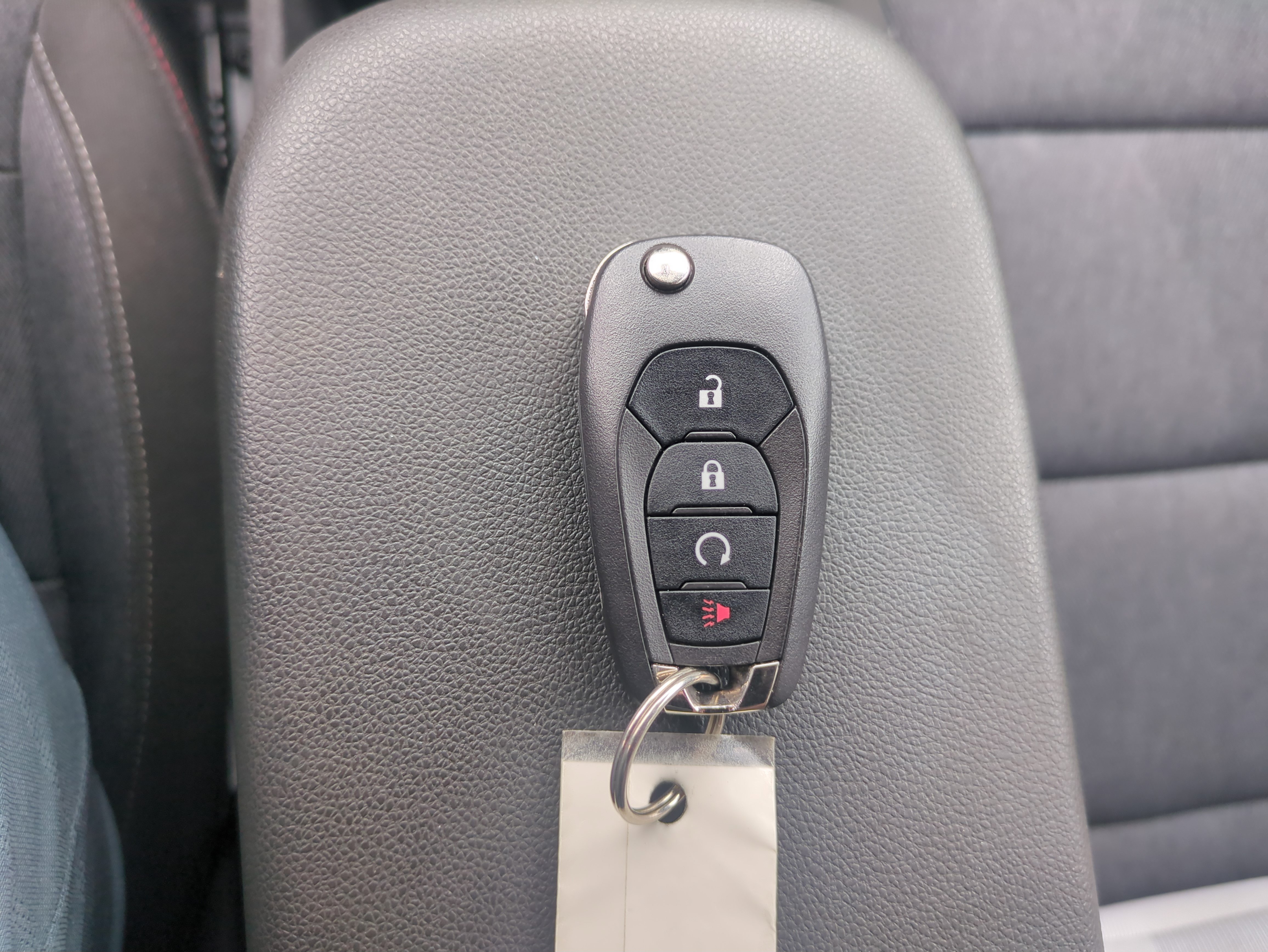 Used 2024 Chevrolet Trax RS w/ Driver Confidence Package FWD image 23