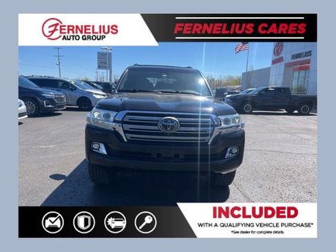 Used 2018 Toyota Land Cruiser AWD/4WD image 1