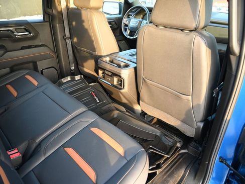 Used 2022 GMC Sierra 1500 AT4 w/ AT4 Premium Package image 41