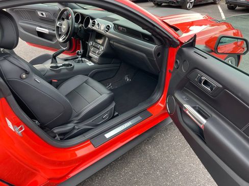 Used 2016 Ford Mustang GT Premium w/ GT Performance Package RWD image 22