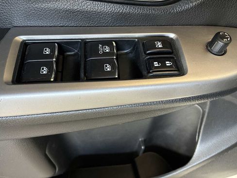 Used 2015 Subaru Impreza 2.0i Limited w/ Popular Package #2 image 15