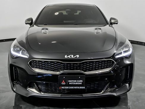 Used 2022 Kia Stinger GT2 AWD/4WD image 4