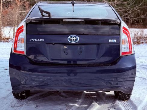 Used 2012 Toyota Prius Three image 6