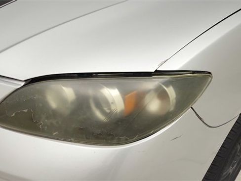 Used 2009 MAZDA MAZDA3 i Sport image 10