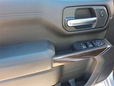 Used 2020 Chevrolet Silverado 1500 LT w/ All-Star Edition image 12