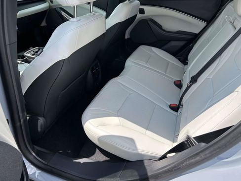 Used 2025 Ford Mustang Mach-E Premium RWD image 16