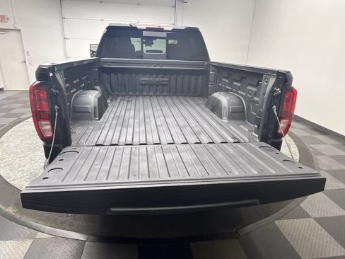 Used 2024 GMC Sierra 1500 Elevation w/ Preferred Package AWD/4WD image 32