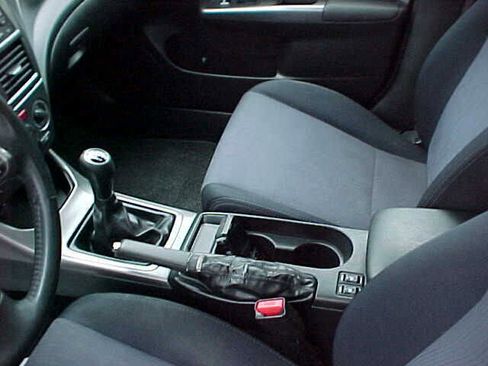 Used 2011 Subaru Impreza Outback Sport image 21