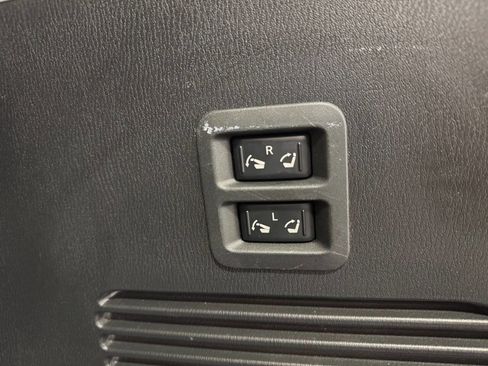 Used 2019 Nissan Armada SL w/ Premium Package image 21