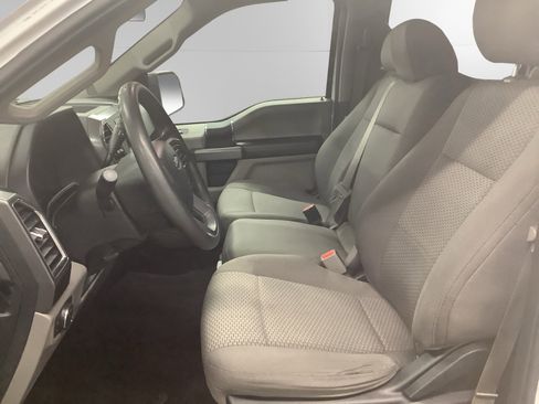 Used 2016 Ford F150 XLT w/ Trailer Tow Package image 9