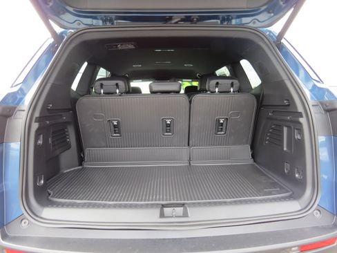 New 2026 Buick Enclave Preferred w/ LPO, Floor Liner Package image 11