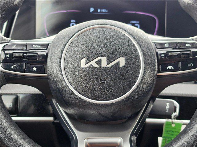 Used 2023 Kia Sportage LX AWD/4WD image 25