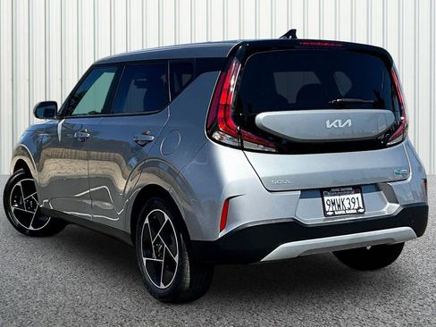 Used 2024 Kia Soul EX image 22