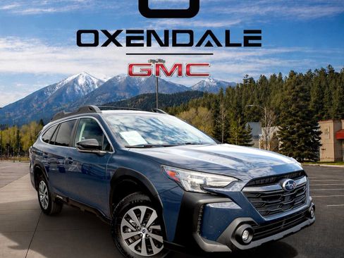 Used 2024 Subaru Outback Premium AWD/4WD image 2