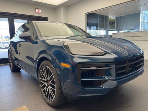 New 2026 Porsche Cayenne AWD/4WD image 26