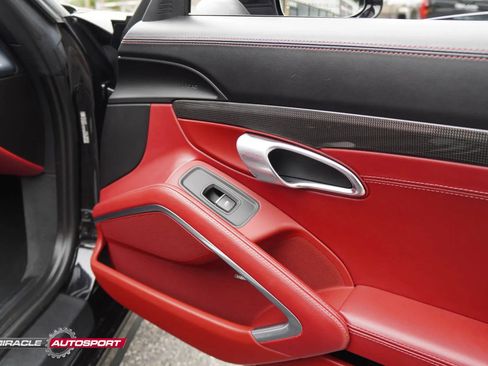 Used 2018 Porsche 911 Targa 4S AWD/4WD image 25