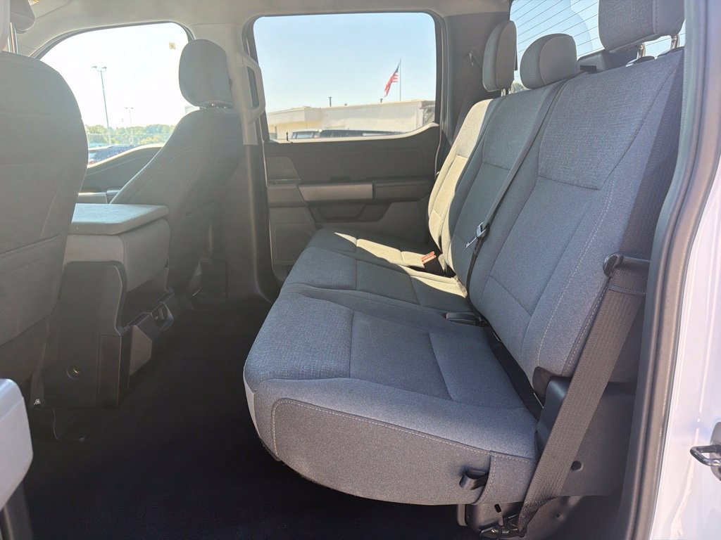 Used 2025 Ford F150 XLT w/ Equipment Group 301A Standard AWD/4WD image 9