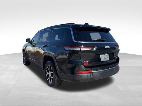 Used 2024 Jeep Grand Cherokee L Limited w/ Luxury Tech Group II image 31