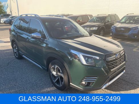 Used 2023 Subaru Forester Touring w/ Popular Package #2 AWD/4WD image 2