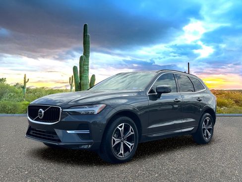 Used 2022 Volvo XC60 B5 Momentum w/ Advanced Package AWD/4WD image 2