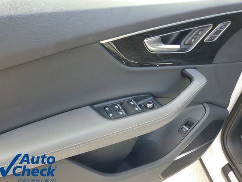 Used 2025 Audi Q7 3.0T Premium Plus AWD/4WD image 22