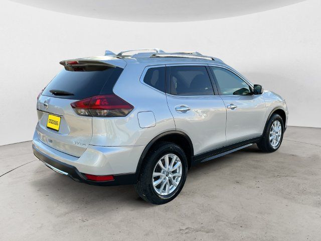 Used 2018 Nissan Rogue SV AWD/4WD image 5