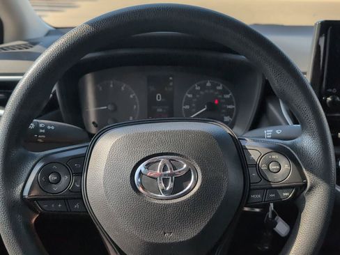 Used 2024 Toyota Corolla LE FWD image 19